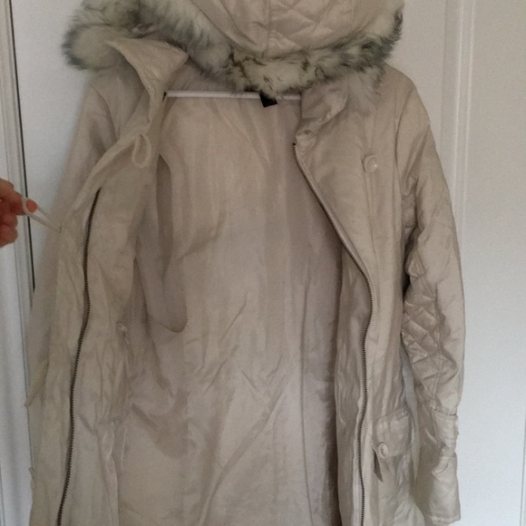 MNG/Mango coat, size small - Picture 5 of 6